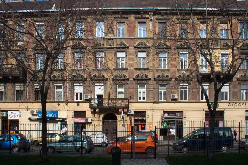 Sweet Home Apartments Budapeste Exterior foto